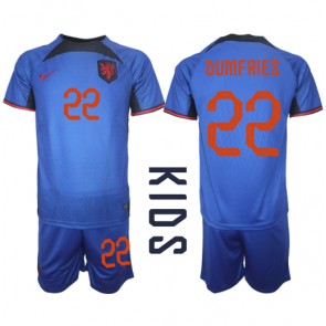 Holandia Denzel Dumfries #22 Koszulka Wyjazdowych Dziecięca MŚ 2022 Krótki Rękaw (+ Krótkie spodenki)